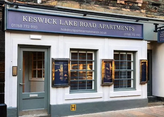 18/20 Cellar Bar, Dining&Rooms